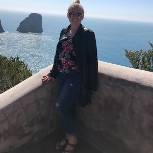 Meet your Posher, Kristina